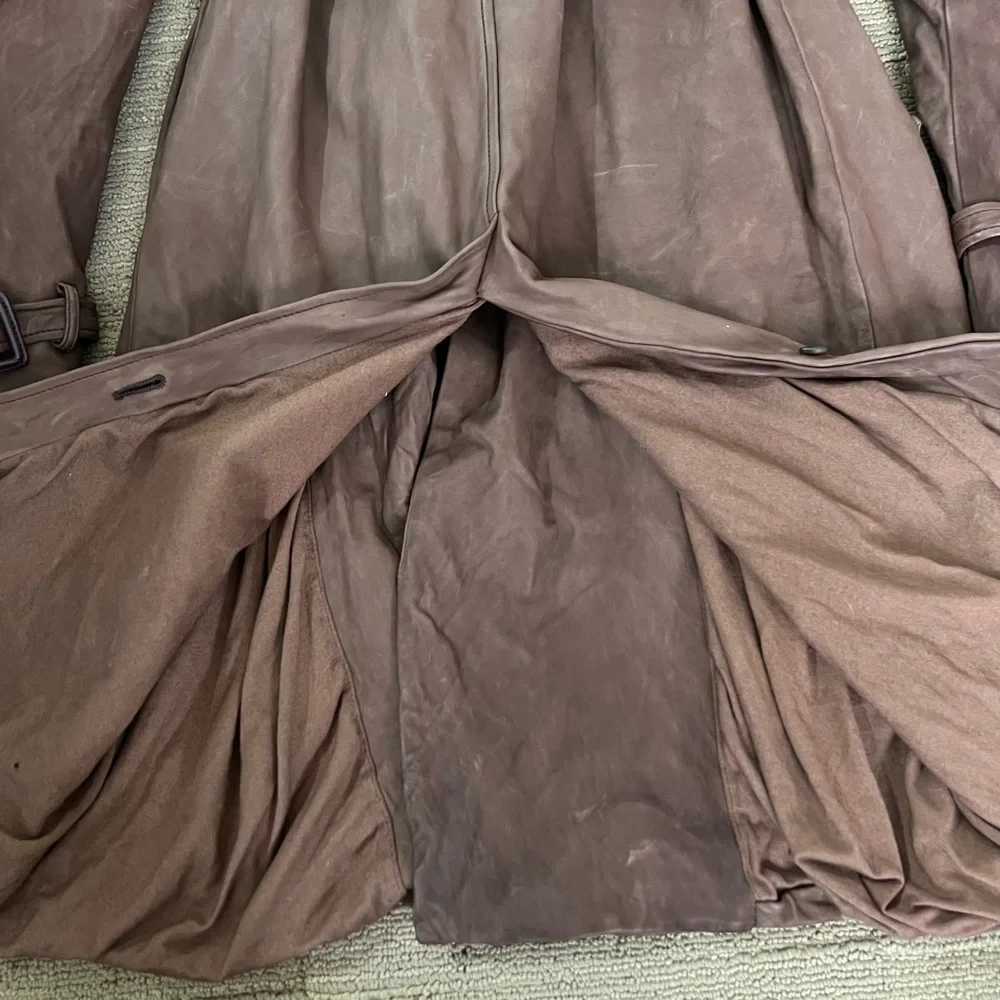 Sisii Brown Double-Breasted Leather Trench Coat - Picture 5 of 16